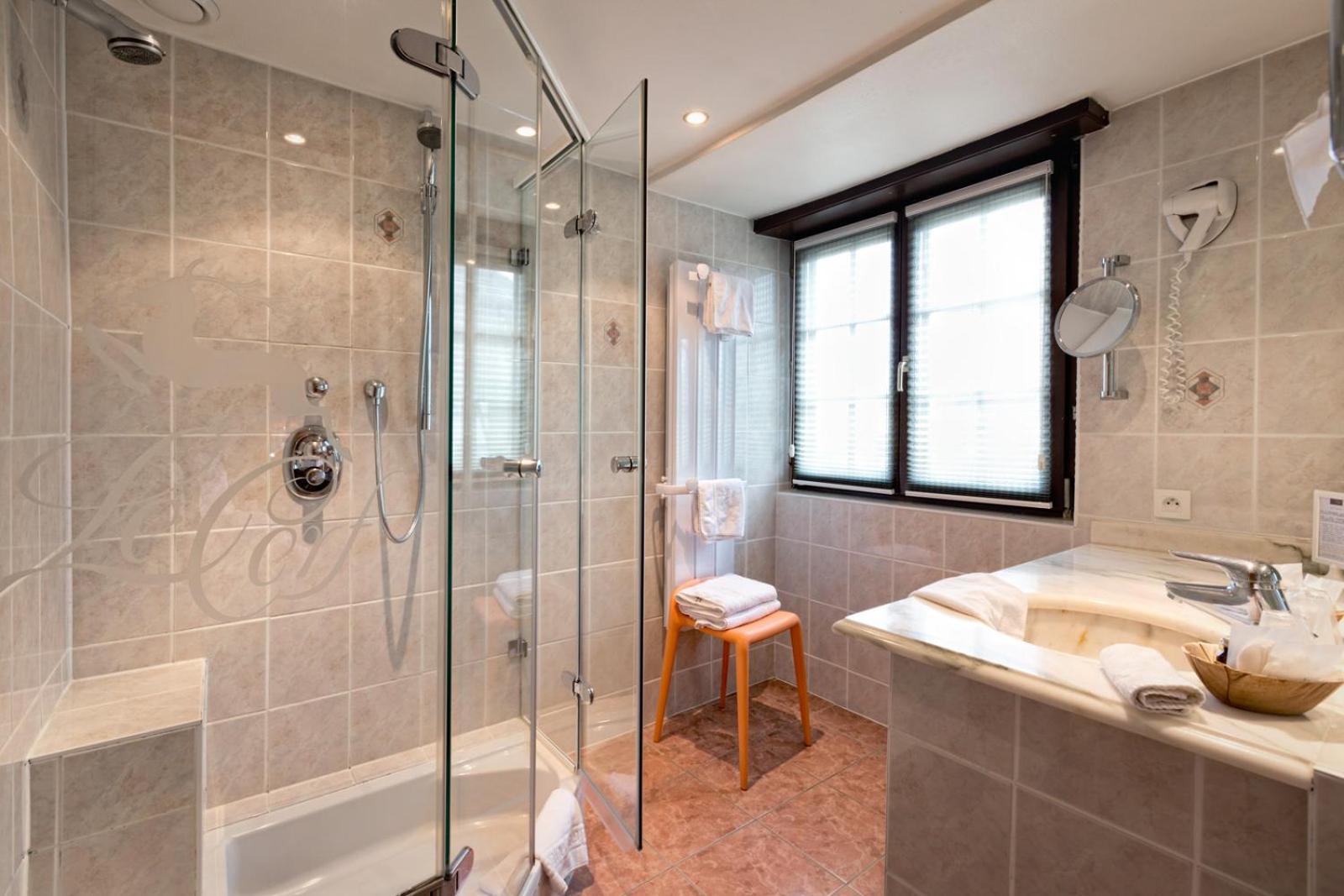 Hotel - Restaurant Le Cerf & Spa Marlenheim Eksteriør billede